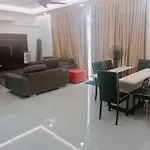 La 16 Homestay Putrajaya Dwiputra